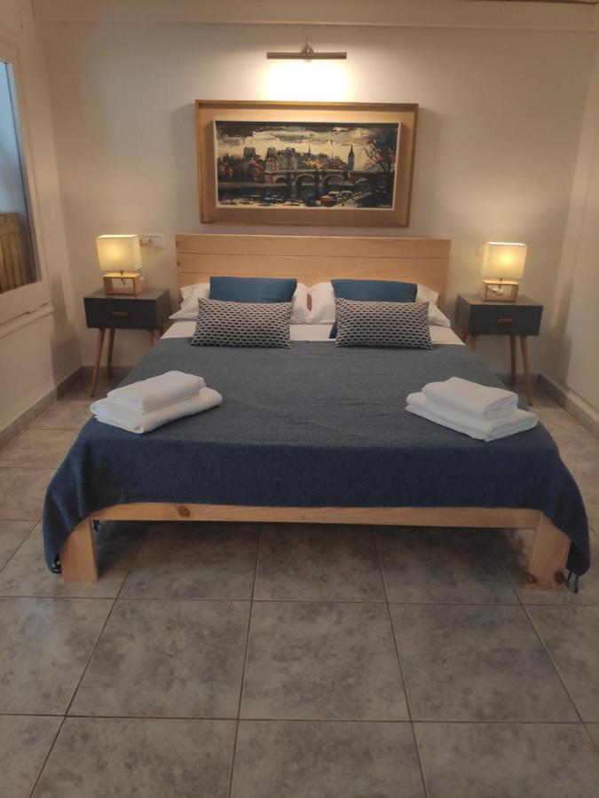 Can Blau Roses Kültér fotó